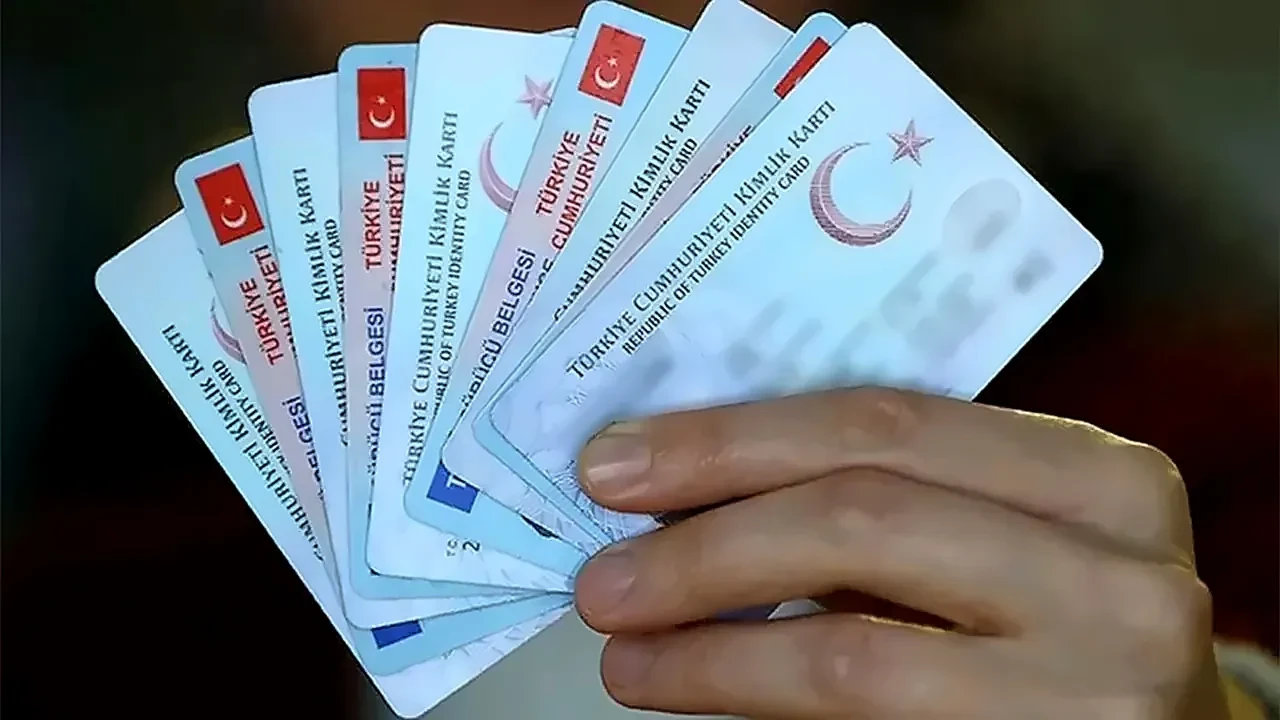 Ulusal dijital kimlik cüzdanı geliyor: Önce kamu çalışanları kullanacak