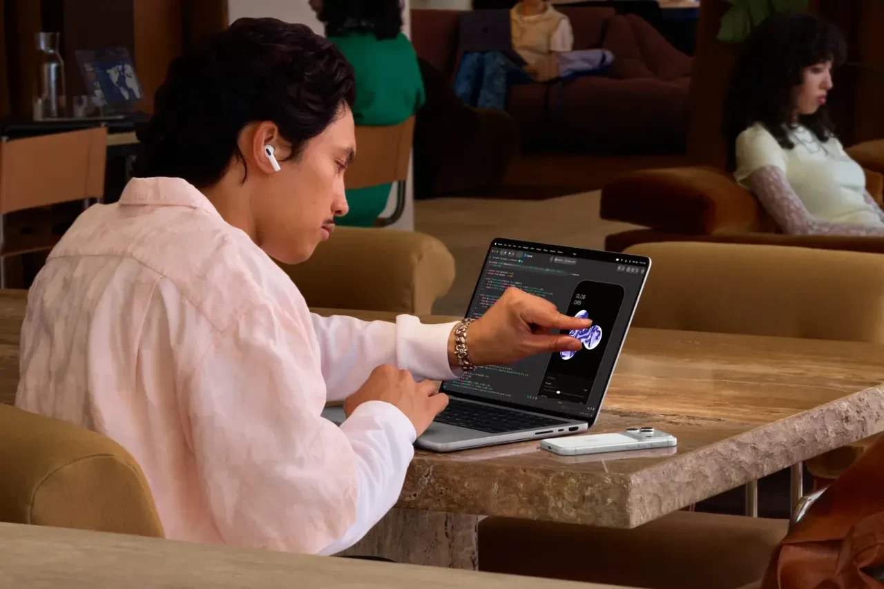 Dokunmatik ekranlı OLED MacBook Pro teknik özellikleri ve Türkiye fiyatı açıklandı