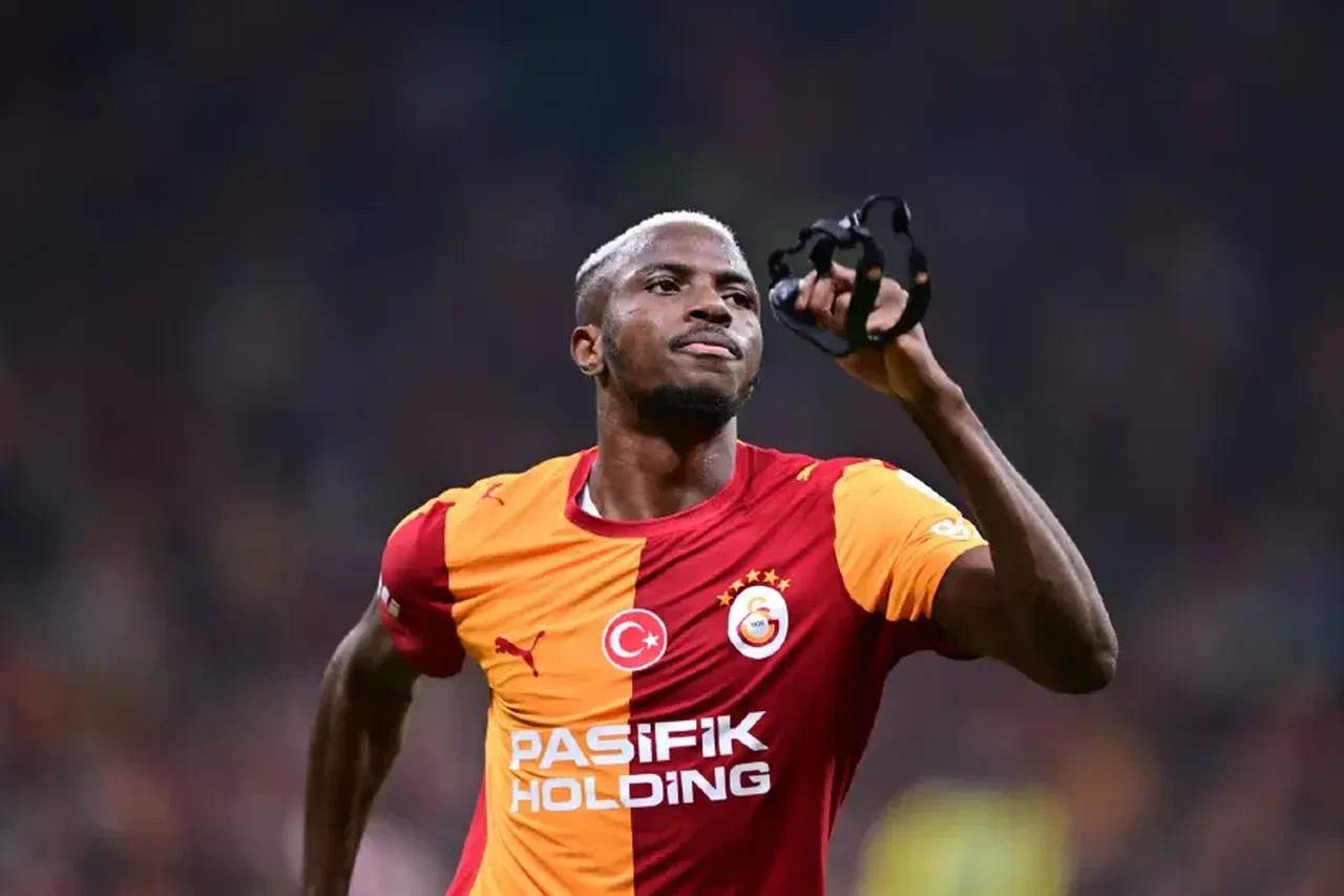 Galatasaray'da Victor Osimhen alarmı! Yer yerinden oynayacak