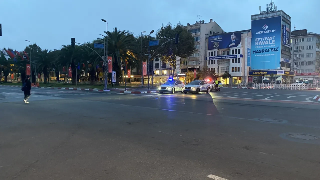 İstanbul Valiliği duyurdu: Vatan Caddesi kortej geçişi ertelendi