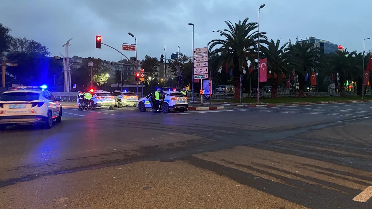 İstanbul Valiliği duyurdu: Vatan Caddesi kortej geçişi ertelendi