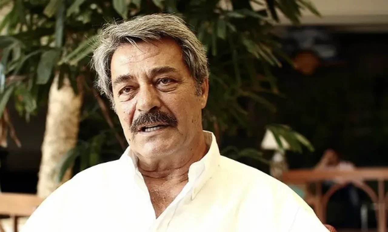 Kadir İnanır'ın mirasından pay vereceği kişiyi Jülide Kural açıkladı "En çok emek veren oydu"