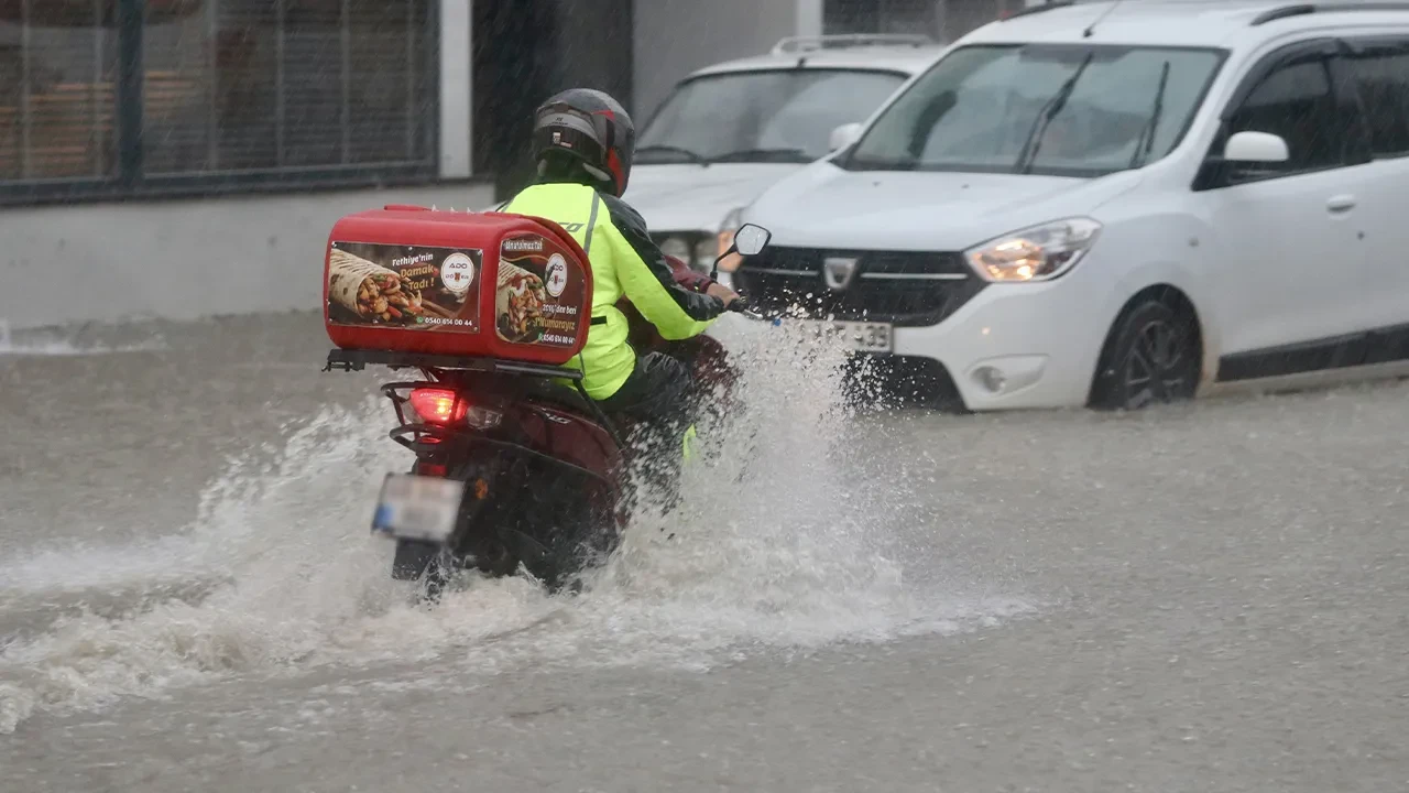 Kocaeli'de motosiklet, skuter ve motokuryelere 12 saatlik yasak!