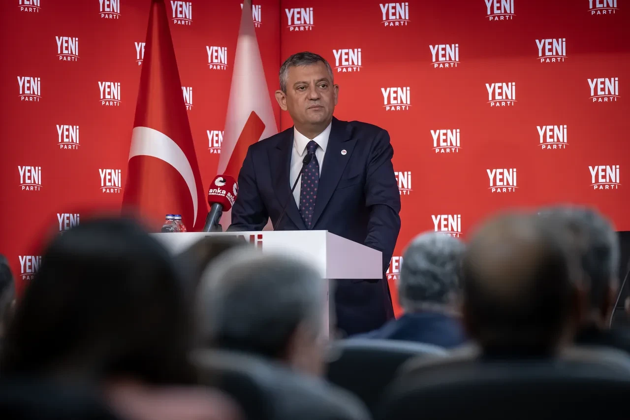 Özgür Özel'den erken seçim ve cumhurbaşkanı adaylığı açıklaması