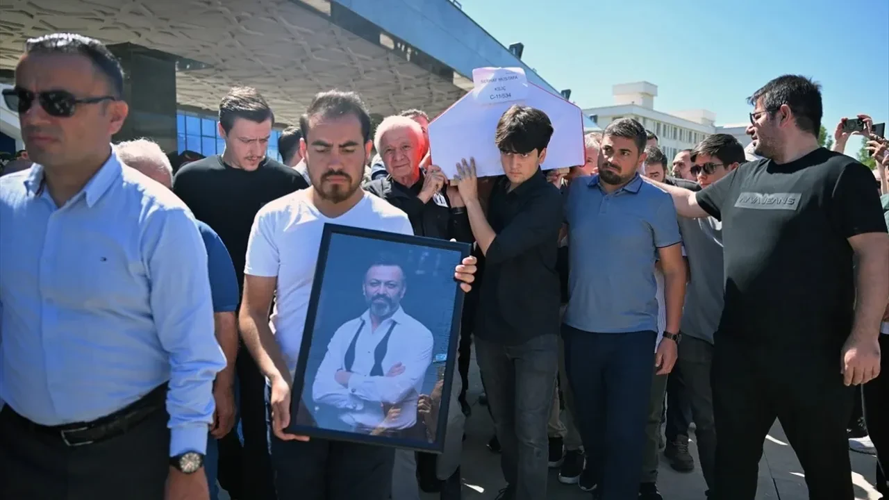 Serhat Mustafa Kılıç'ın kardeşi Sinem Kılıç'ın acısı dinmiyor! Yürek sızlatan paylaşımdaki acı dolu sözler