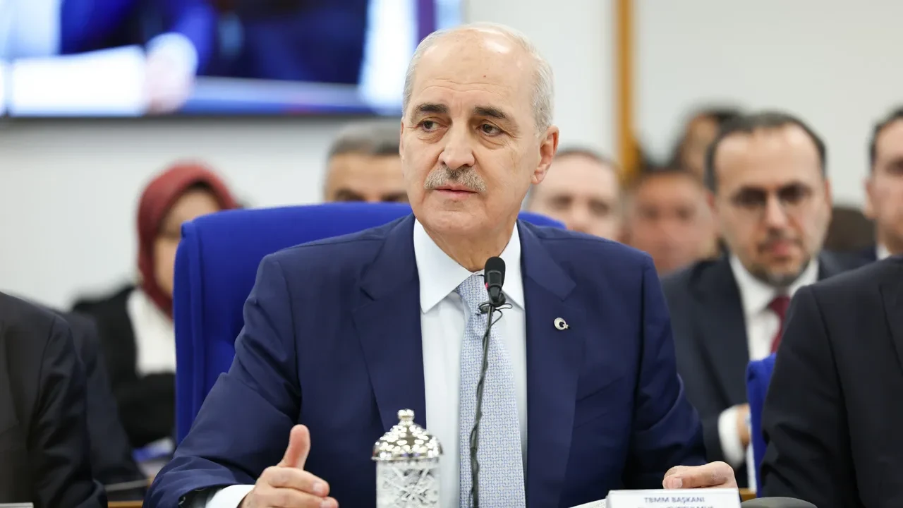 TBMM Başkanı Numan Kurtulmuş'tan Terörsüz Türkiye'de sinsi hesap içinde olanlara uyarı: Oyunbozanlık yapan altında kalır
