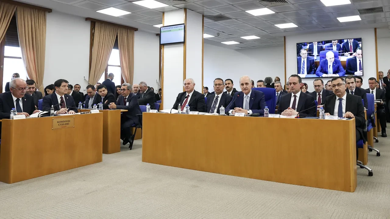 TBMM Başkanı Numan Kurtulmuş'tan Terörsüz Türkiye'de sinsi hesap içinde olanlara uyarı: Oyunbozanlık yapan altında kalır