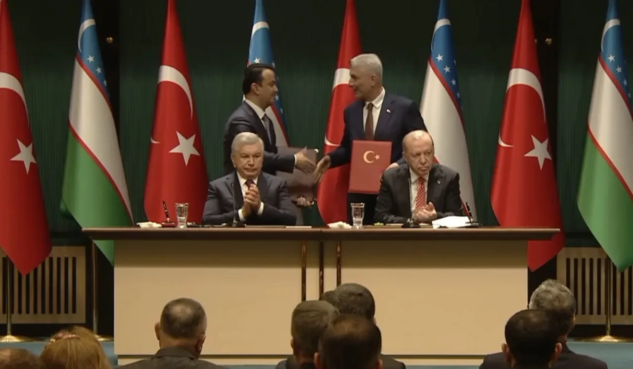 Türkiye-Özbekistan ilişkilerinde yeni adım: 5 anlaşma imzalandı