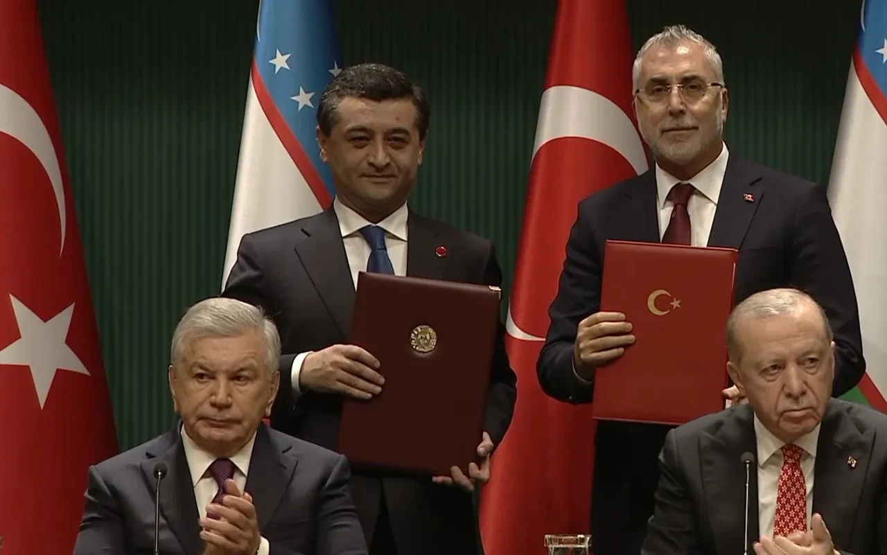 Türkiye-Özbekistan ilişkilerinde yeni adım: 5 anlaşma imzalandı