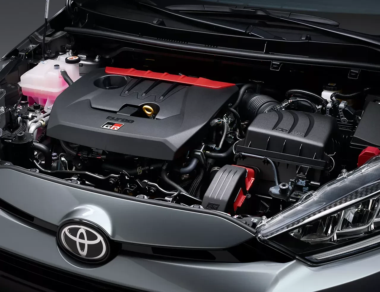 Yeni motor tanıtıldı: Yakıt tüketimini yüzde 15'ten fazla düşürecek