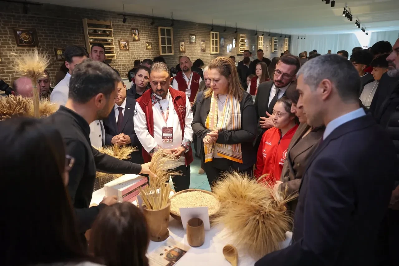 Afyonkarahisar’da yine Guinness Dünya Rekoru kırıldı