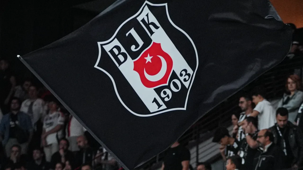 Beşiktaş'ın borcu belli oldu! Siyah-beyazlıların dudak uçuklatan borç miktarı açıklandı