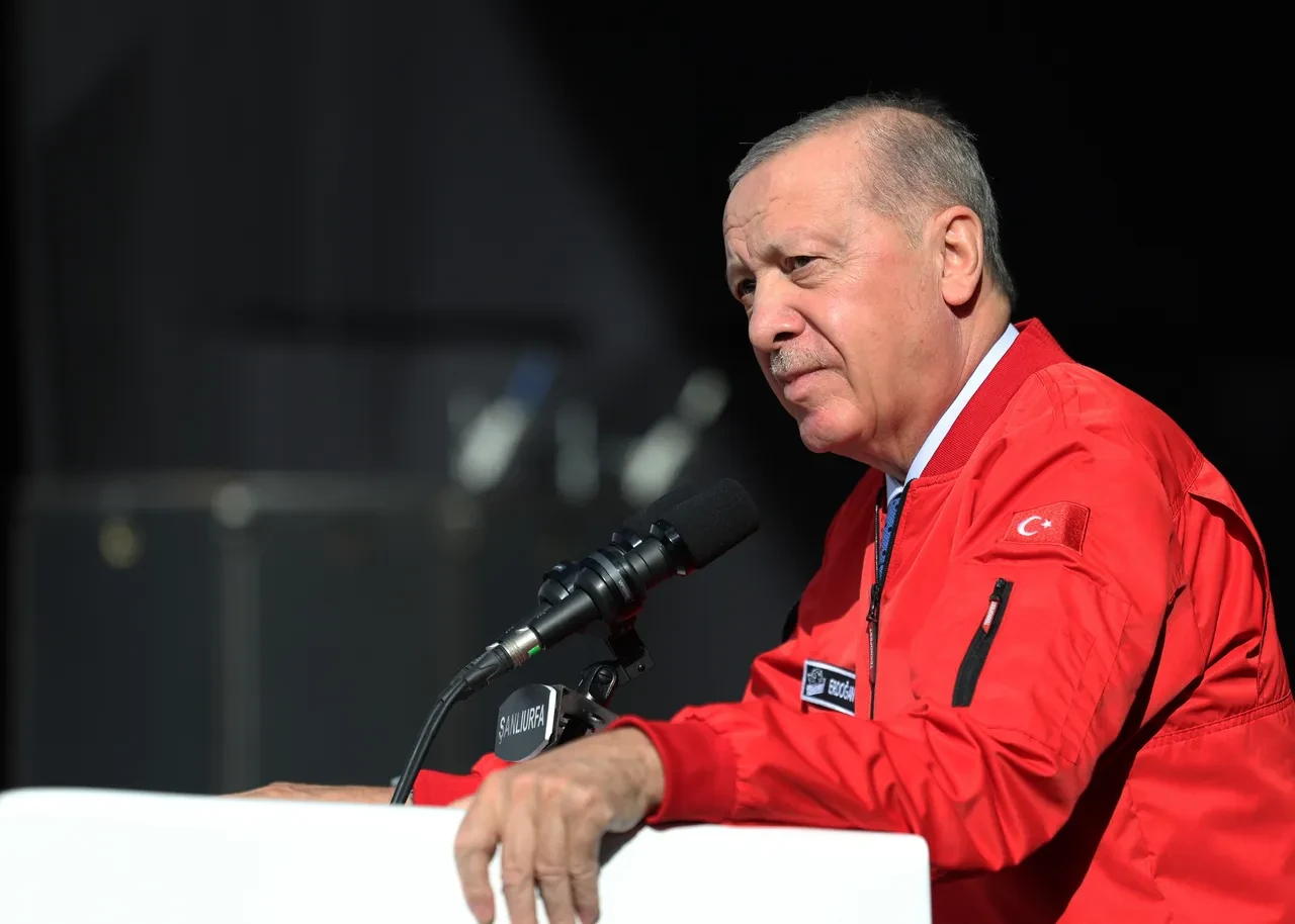 Cumhurbaşkanı Erdoğan kürsüde anlattı! Selçuk Bayraktar ile aralarında geçen 'TEKNOFEST' diyaloğu