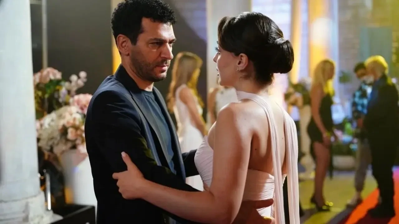 Güller ve Günahlar’da nefes kesen dans! Serhat ve Zeynep geceye damga vuruyor