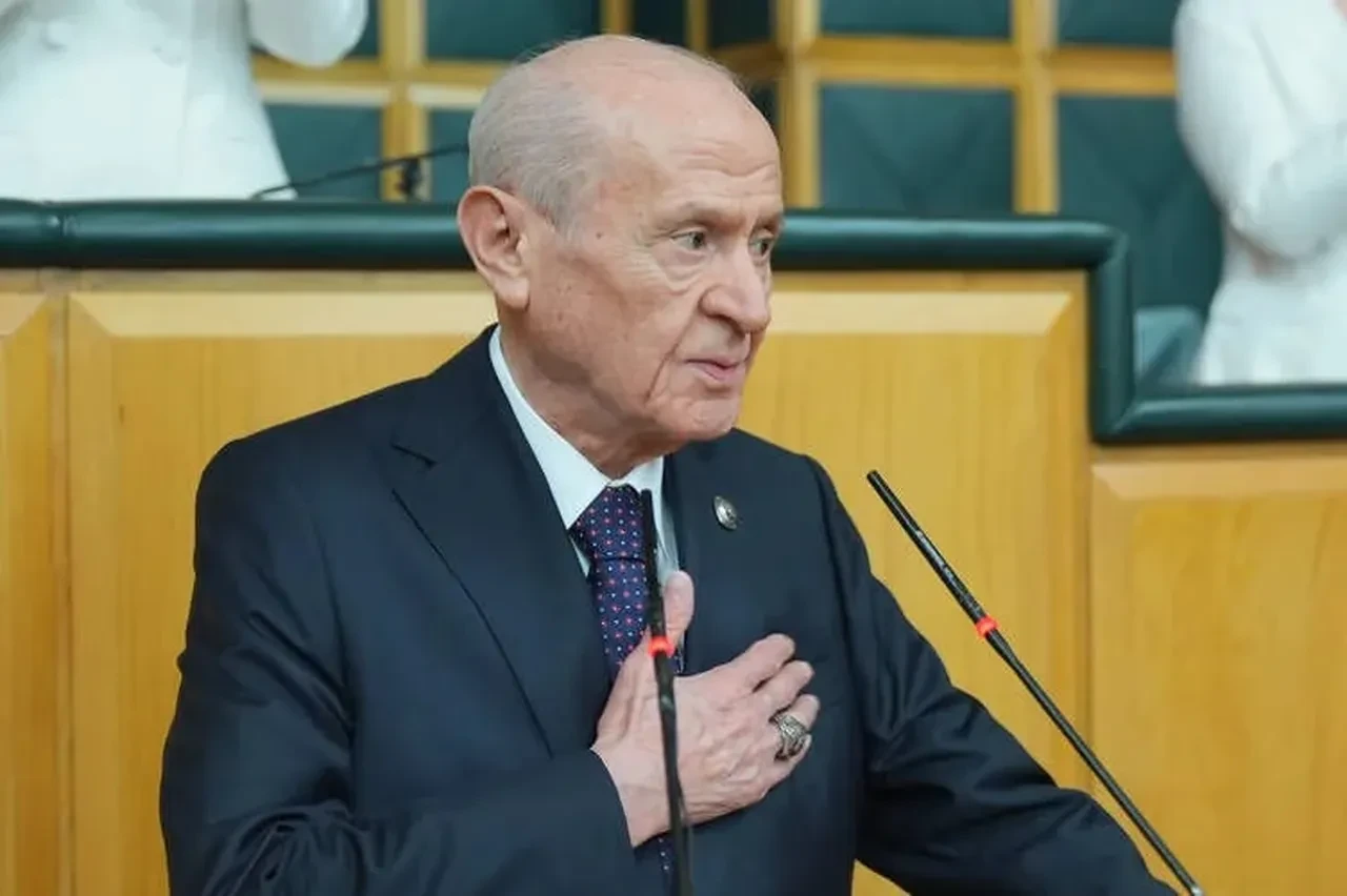 MHP lideri Bahçeli'den fon soruşturmasına ilişkin açıklama: Suç varsa kişinin kimliğine bakılmadan üzerine gidilmeli