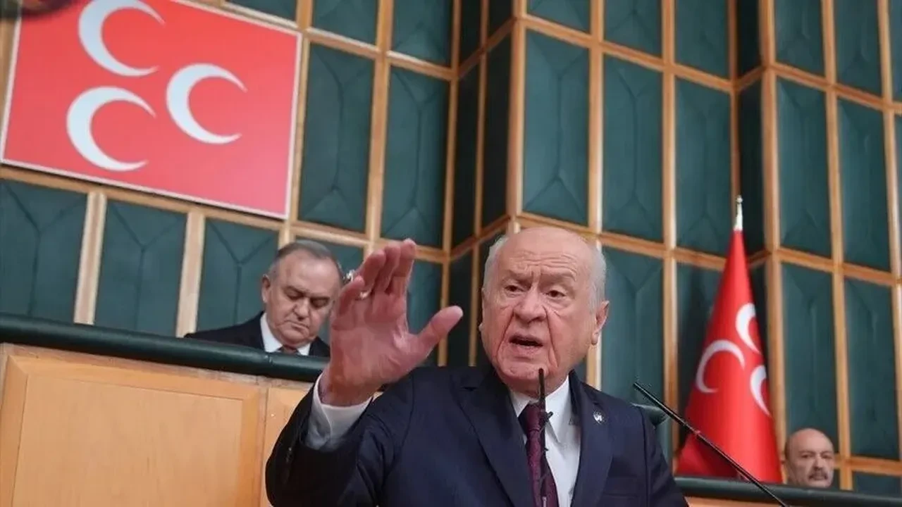 MHP lideri Bahçeli'den fon soruşturmasına ilişkin açıklama: Suç varsa kişinin kimliğine bakılmadan üzerine gidilmeli