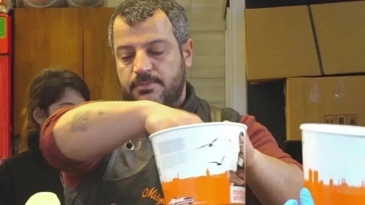 Midyeci Ahmet evlendi! Düğün sonrası restoranında büyük sürpriz 