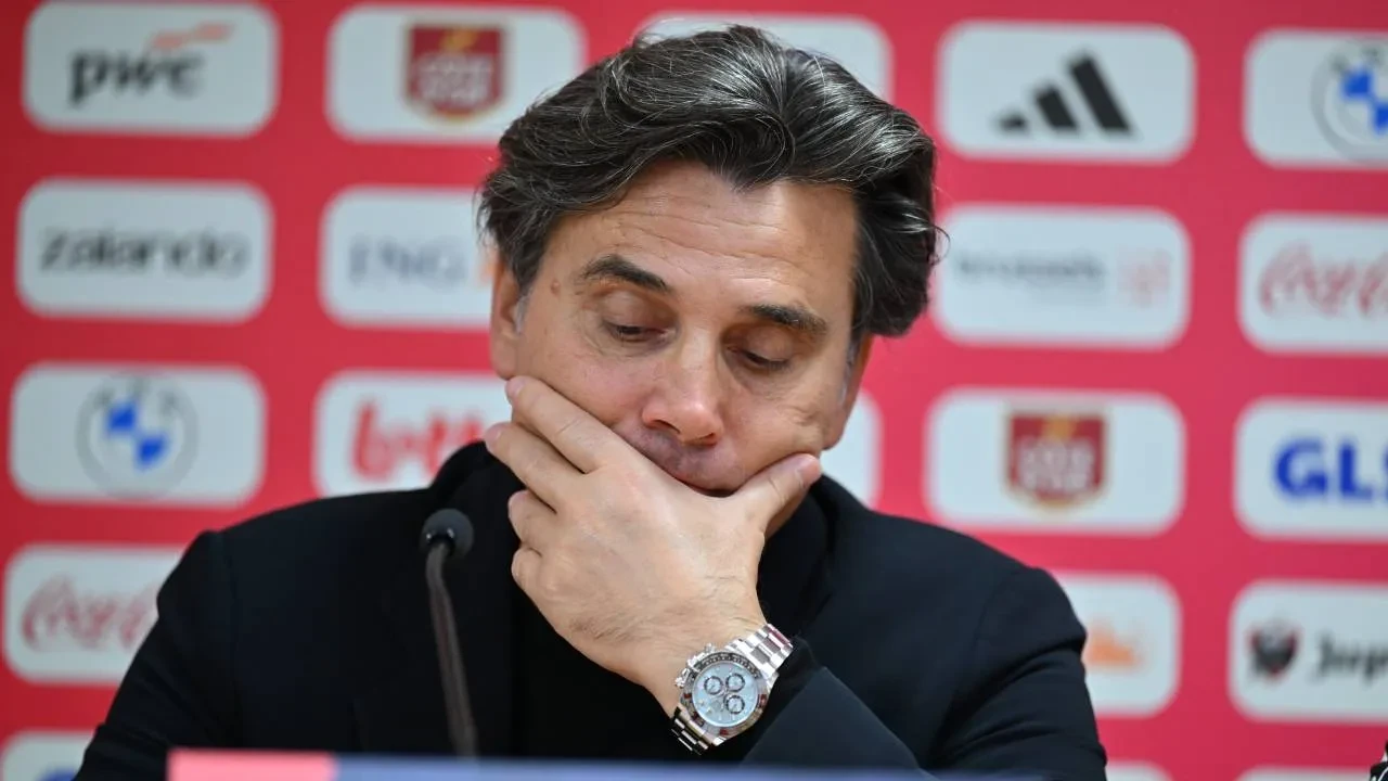 Montella, Belçika yenilgisinin ardından istifa tezahüratlarıyla ilgili konuştu! "Eleştirilere çok fazla kulak asmak istemiyorum"