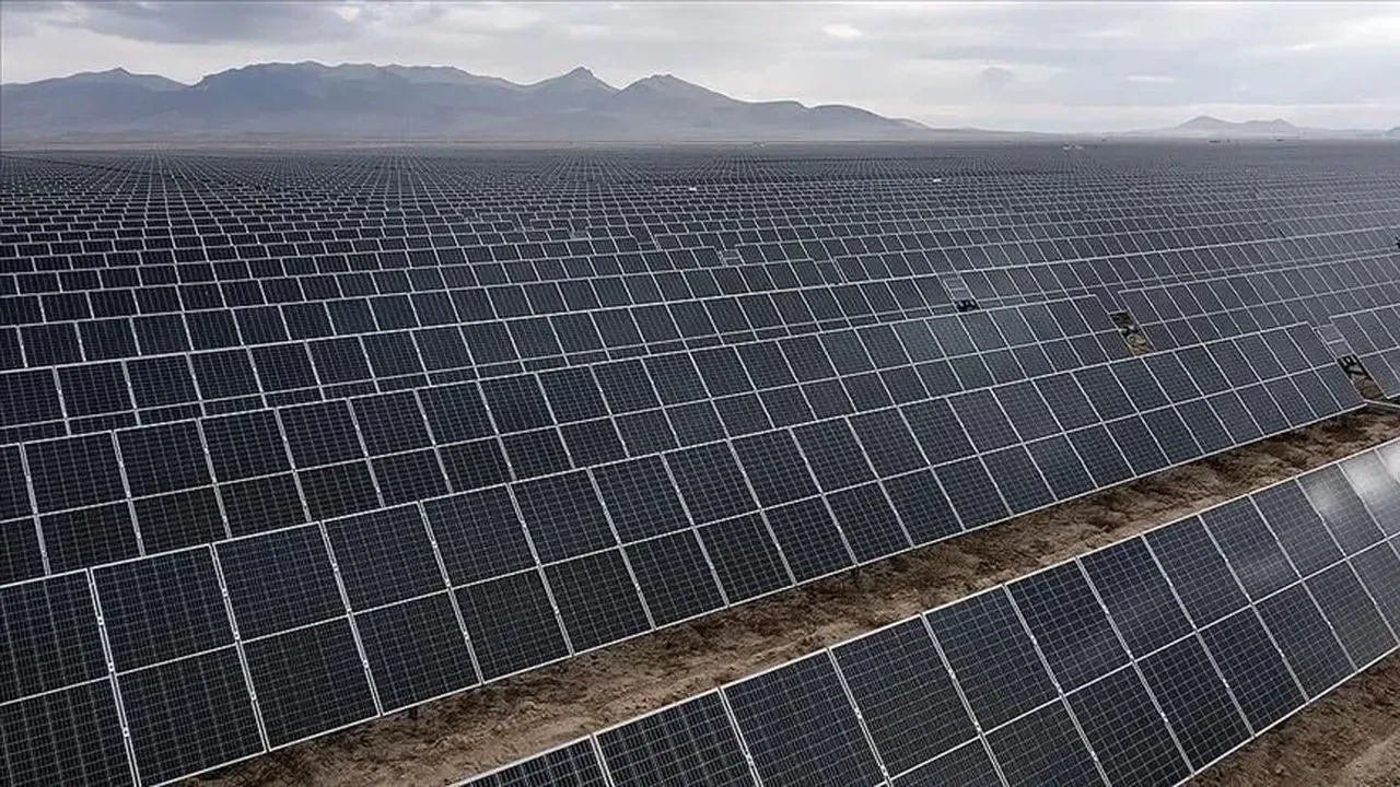Altın ve gümüş neden düşüyor? 30 Ekim 2026 bugün altın ve gümüşte sert kayıplar yaşanıyor