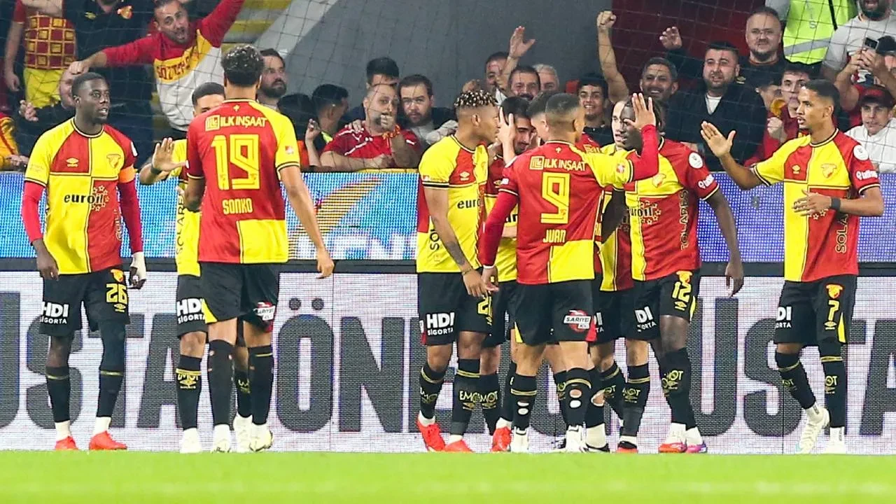 CANLI MAÇ ANLATIMI | Fenerbahçe ile Göztepe karşı karşıya geliyor