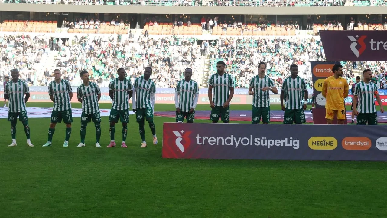 CANLI MAÇ ANLATIMI | Konyaspor ile Galatasaray karşı karşıya geliyor