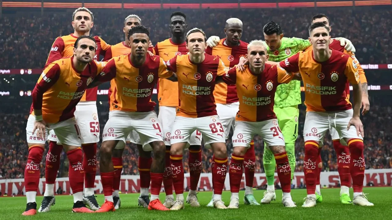 CANLI MAÇ ANLATIMI | Konyaspor ile Galatasaray karşı karşıya geliyor