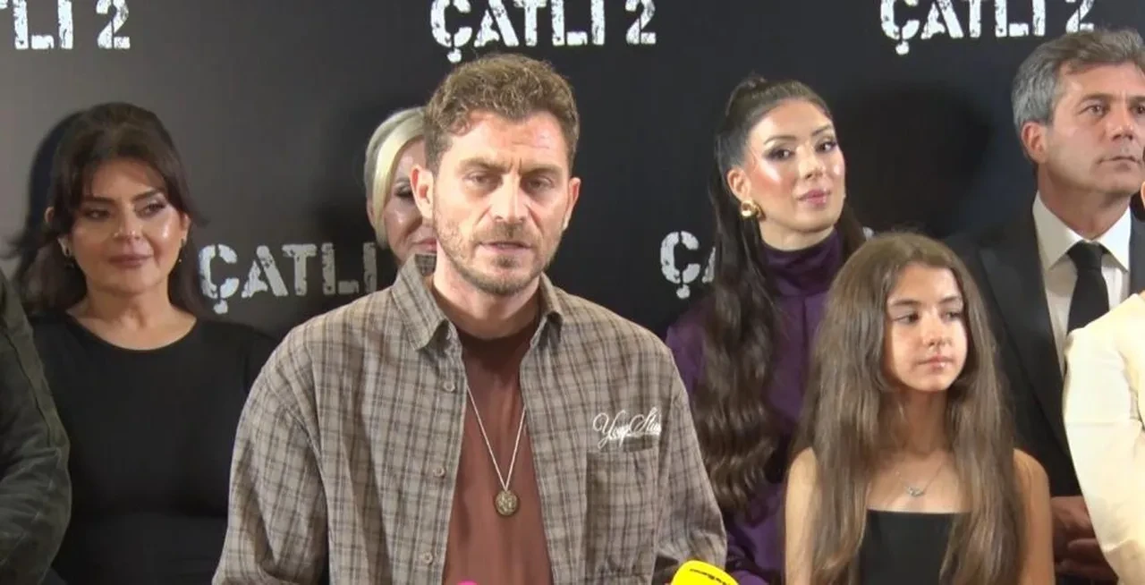 Çatlı 2 filminin galası yapıldı! Abdullah Çatlı'nın kızları babalarının sözünü hatırlattı