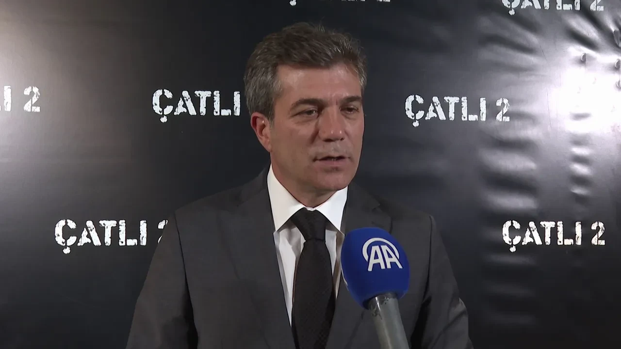 Çatlı 2 filminin galası yapıldı! Abdullah Çatlı'nın kızları babalarının sözünü hatırlattı