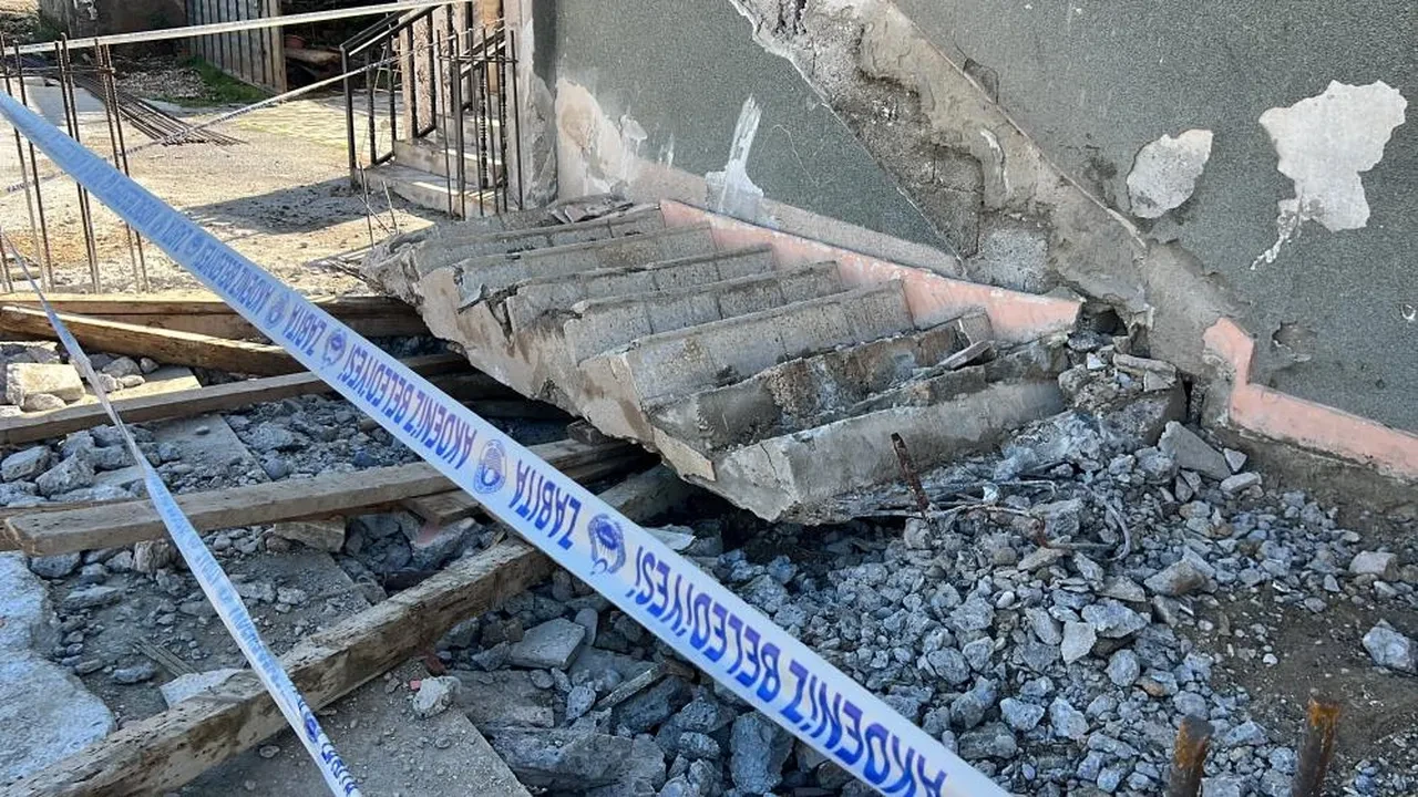 Depremde ailesini yitirmişti! Mersin'de çalıştığı binanın beton parçaları altında can verdi