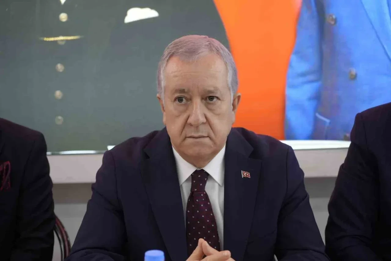 Devlet Bahçeli muhtarlıkların kaldırılması teklifi mi verdi? İddialara MHP'den açıklama var