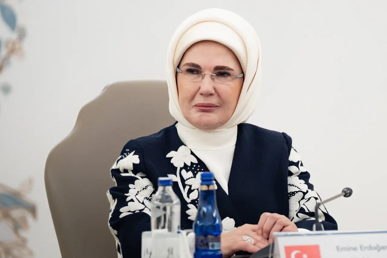 Emine Erdoğan, lider eşleriyle Ankara'da buluştu: İki kritik konunun üzerinde durdu