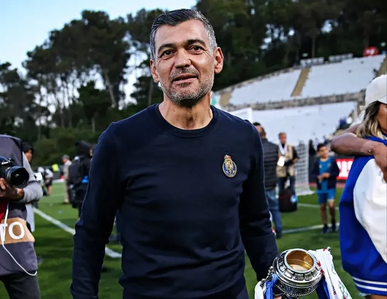 Fenerbahçe'nin yeni hocası kim olacak? Aziz Yıldırım'dan tam yetki: İlk hedef belli oldu, o isim rafa kalktı!