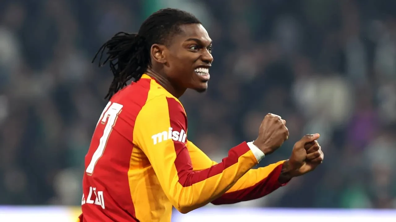 Galatasaray'da Leao, 4-0'lık galibiyetin ardından konuştu! "Daha iyisini yapacağım"