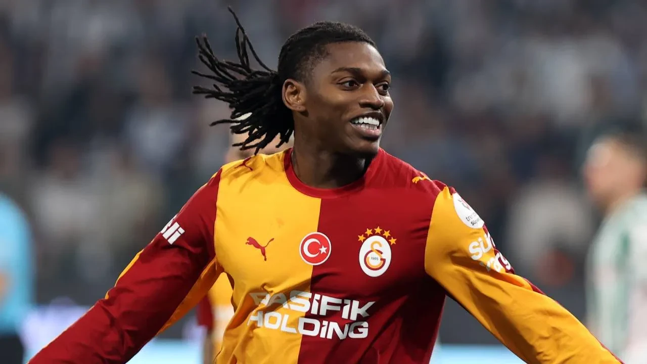 Galatasaray'da Leao, 4-0'lık galibiyetin ardından konuştu! "Daha iyisini yapacağım"
