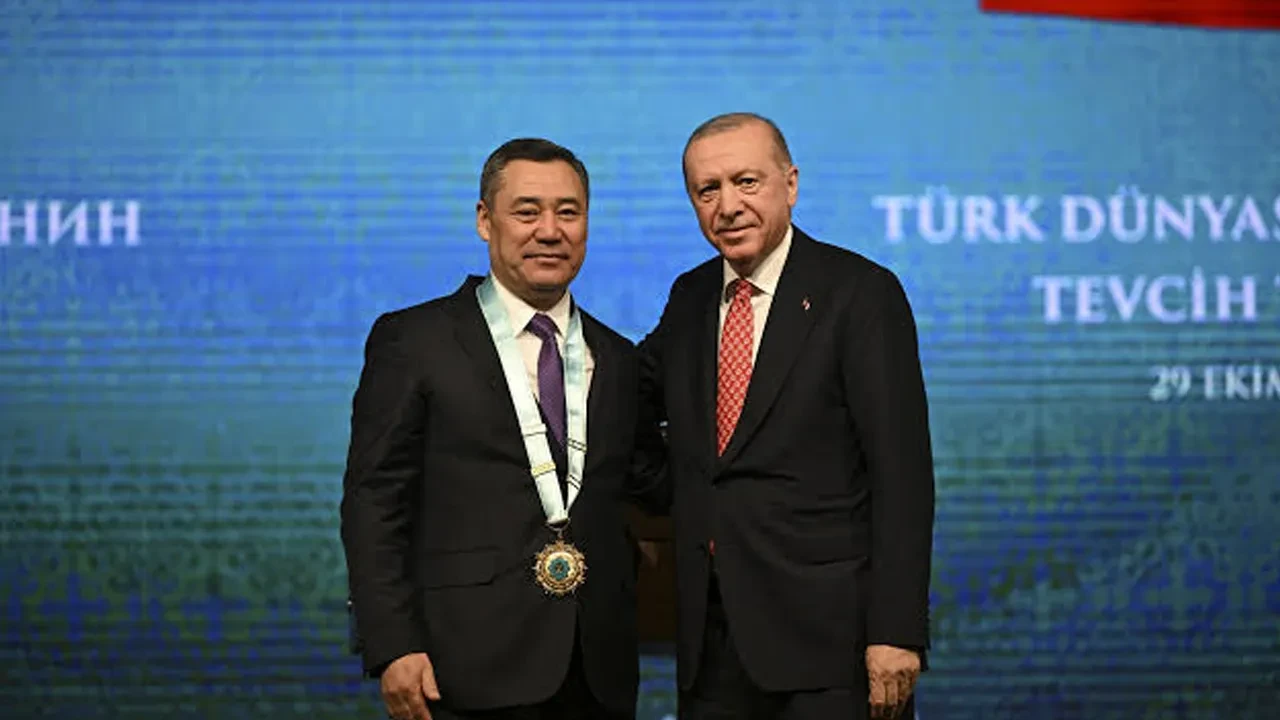 Kırgızistan Cumhurbaşkanı Sadır Caparov, İhlas Holding'i örnek verip çağrıda bulundu: 