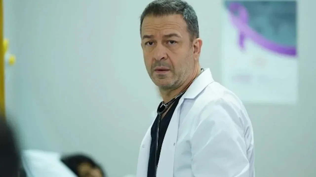 Kızılcık Şerbeti dizisinde şaşırtan ayrılık! Afişte bile yer alıyordu, Murat Aygen açıklamaları kafa karıştırdı