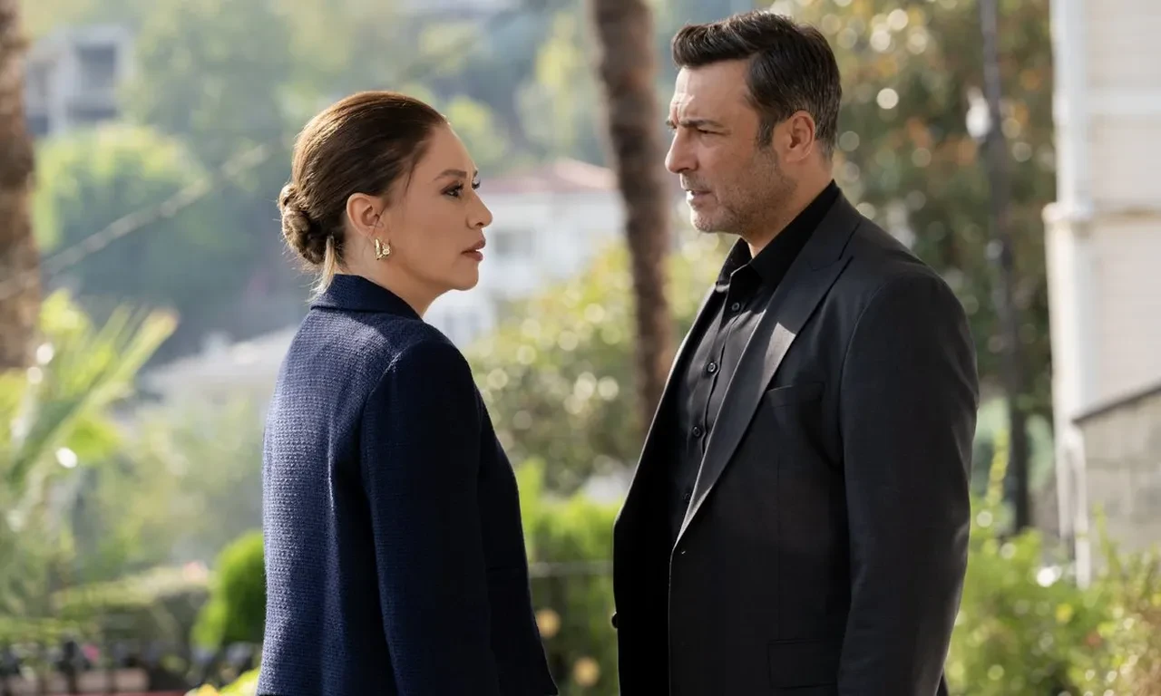Kızılcık Şerbeti dizisinde şaşırtan ayrılık! Afişte bile yer alıyordu, Murat Aygen açıklamaları kafa karıştırdı