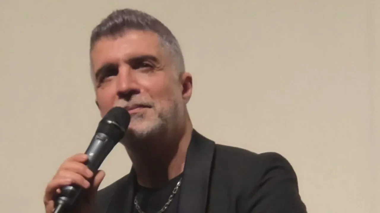 Özcan Deniz’den bomba karar! “Hayatımdan çıkardım” sözleri gündem oldu