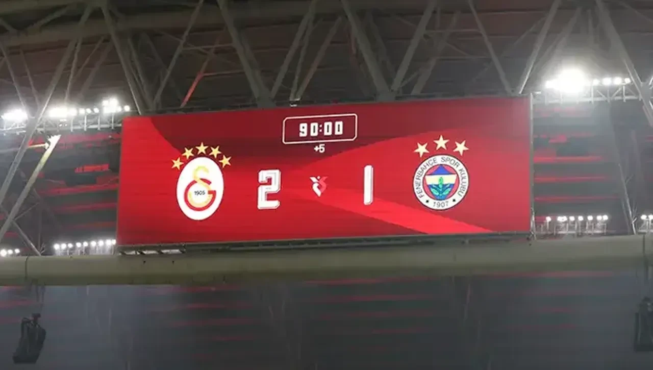 PFDK kararları açıklandı: Abdülkerim ve Brown'a ceza yağdı! Galatasaray'ı şoke eden logo detayı