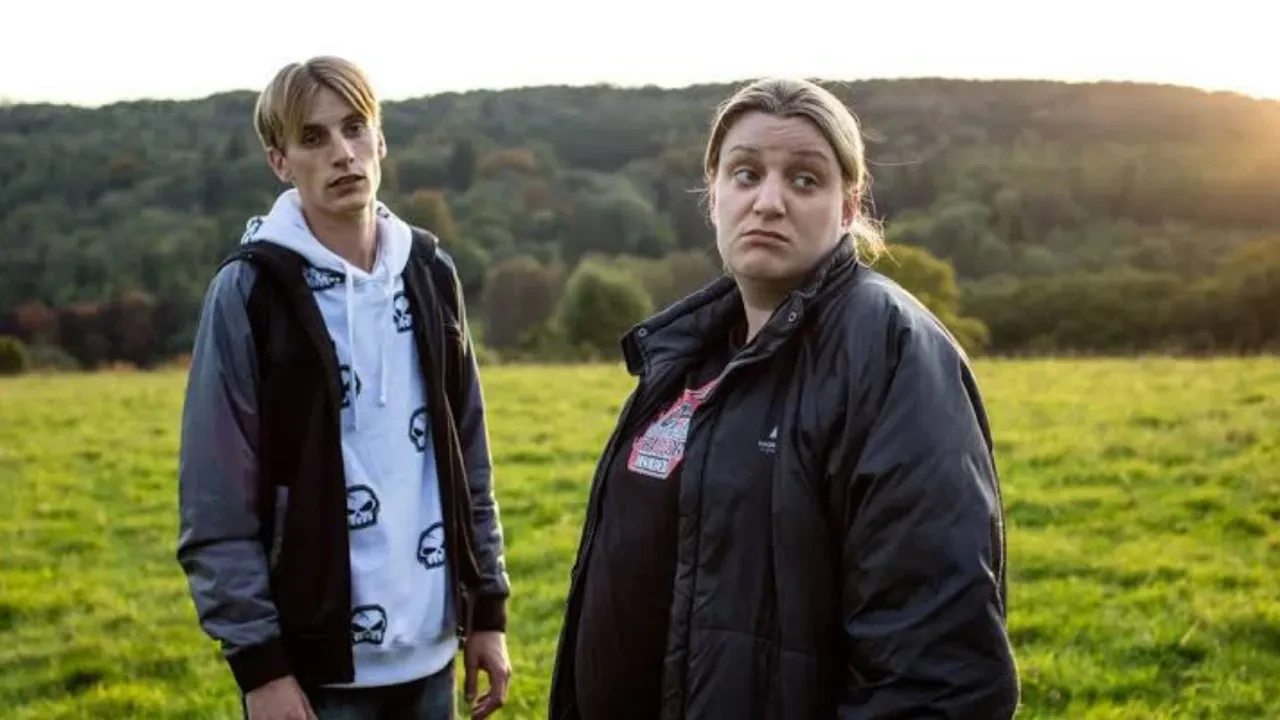 This Country dizisinin yıldızı Daisy May Cooper'ın son hali görenleri şaşkına çevirdi! 63 kilo verdi hayatı değişti