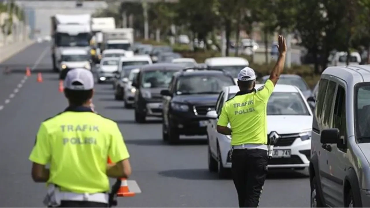 Trafikte yeni dönem: Radarı görünce frene basmak yetmeyecek