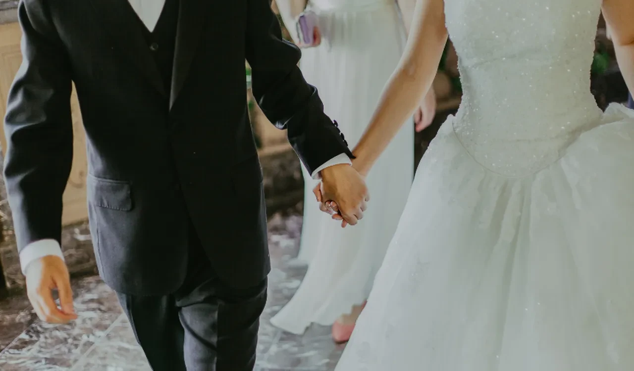Evlilik nedeniyle yetim aylığı kesilen kız çocukları 