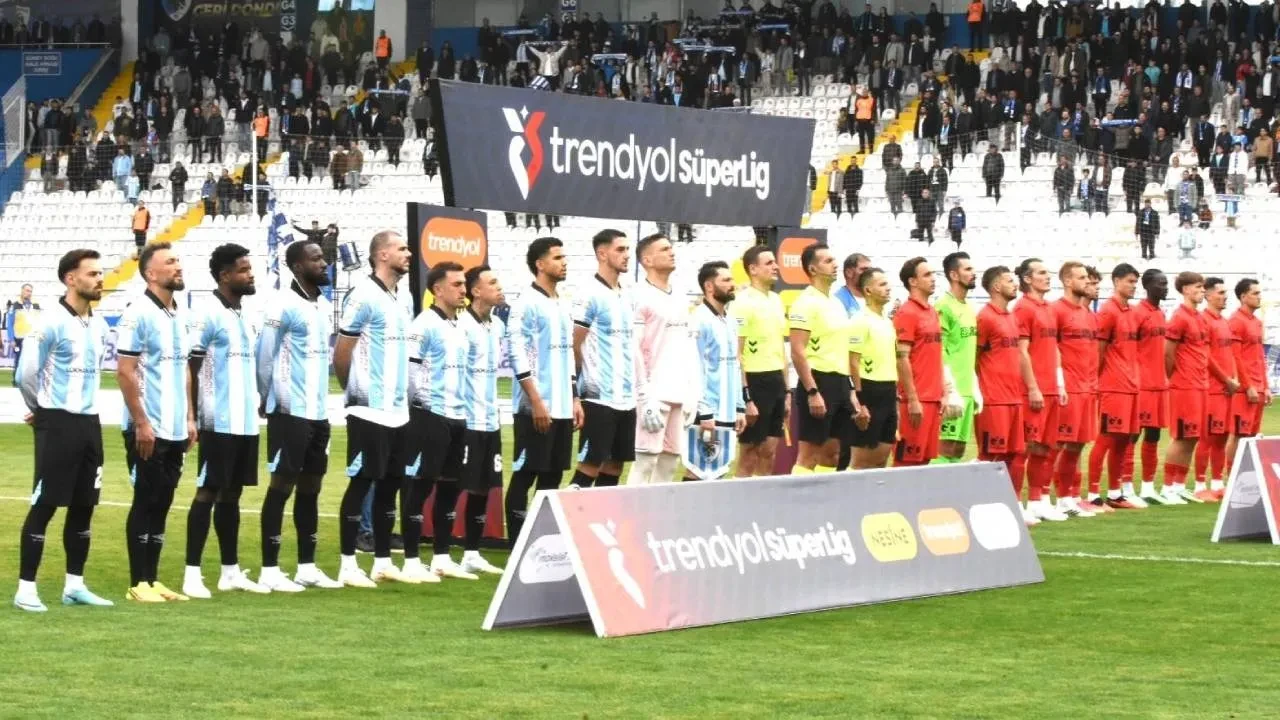 Çorum FK, deplasmanda 3 golle kazandı! Kırmızı-siyahlılar, Erzurumspor FK'yi mağlup etti