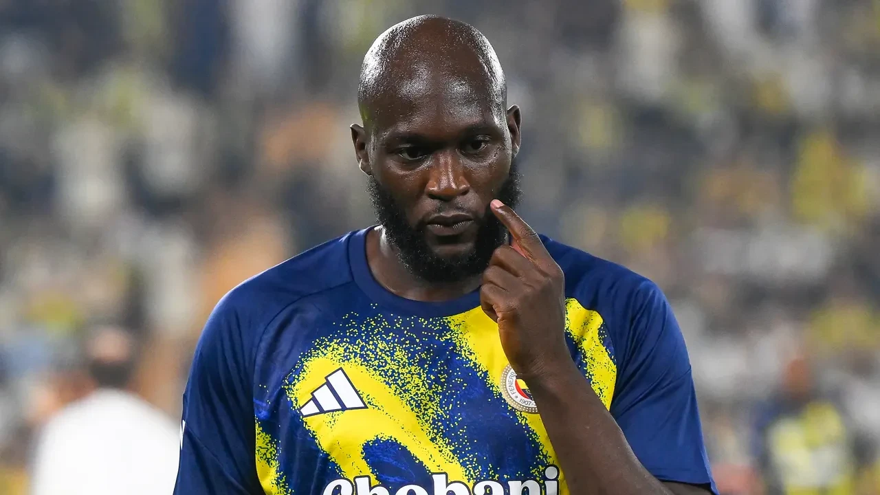 Fenerbahçe'de ayrılık kararı çıktı! Talipleri sıraya girdi: Yeni adresi belli oluyor