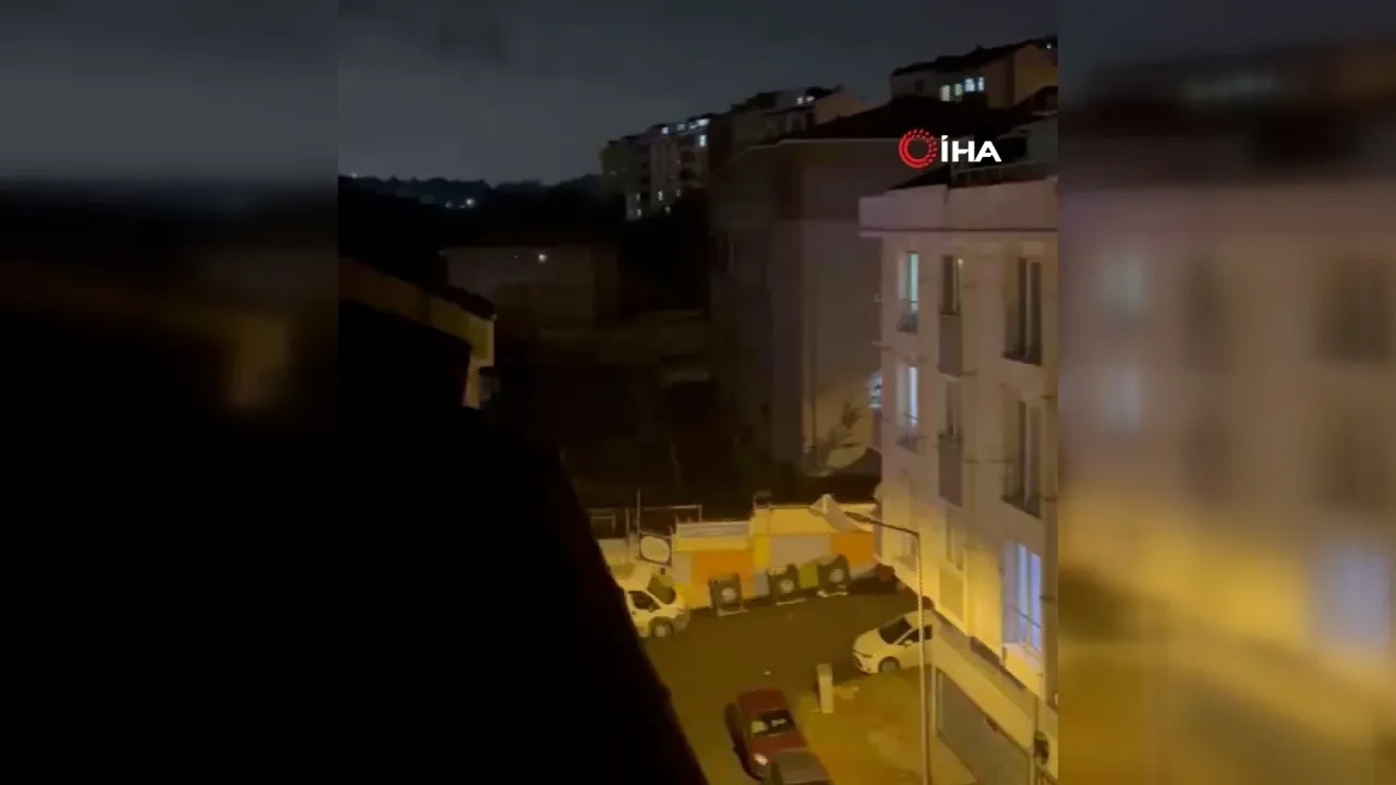Gece yarısı evlerin ışıkları birer birer yandı! Arnavutköy'de 3 okuldan yükselen sesler şaşırttı