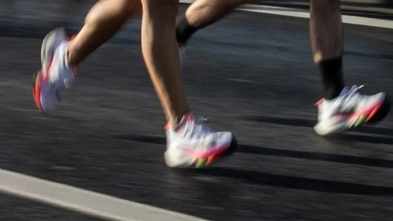 İstanbul'da maraton kısıtlamaları başlıyor: Köprü, tünel ve toplu taşımada dikkat edilmesi gerekenler