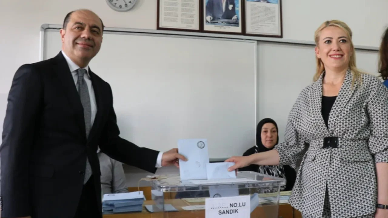 Merkezefendi Belediyesi soruşturmasında Belediye Başkanı Şeniz Doğan ve eşi dahil 5 kişi tutuklandı