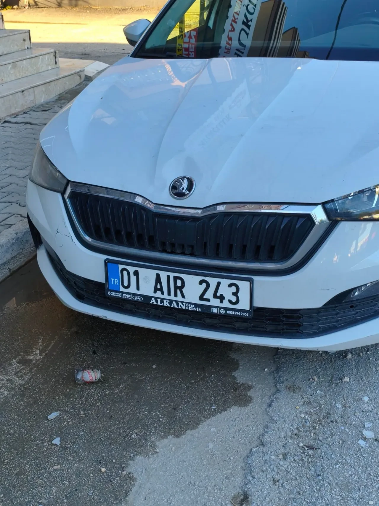 Öğretmenin otomobiline molotof atıldı: Olayı gerçekleştiren 15 yaşındaki çocuk çıktı