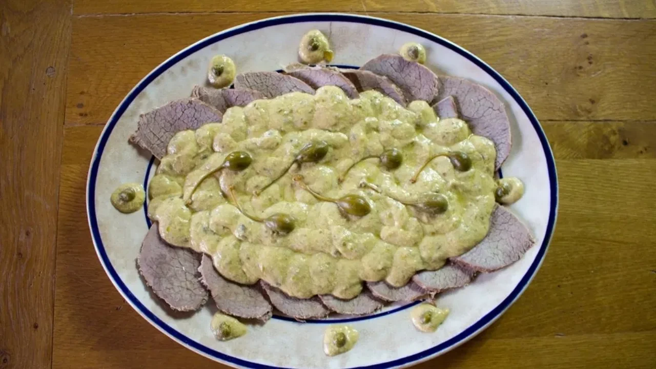 MasterChef’te Danilo Şef’in Vitello Tonnato tarifini ilk kez denedim! Dana etinin üzerine bu sosu koyunca şaşırdım!
