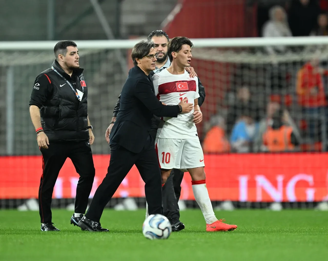 Vincenzo Montella’nın kazancı dudak uçuklattı! Dünya şampiyonunu bile geride bıraktı